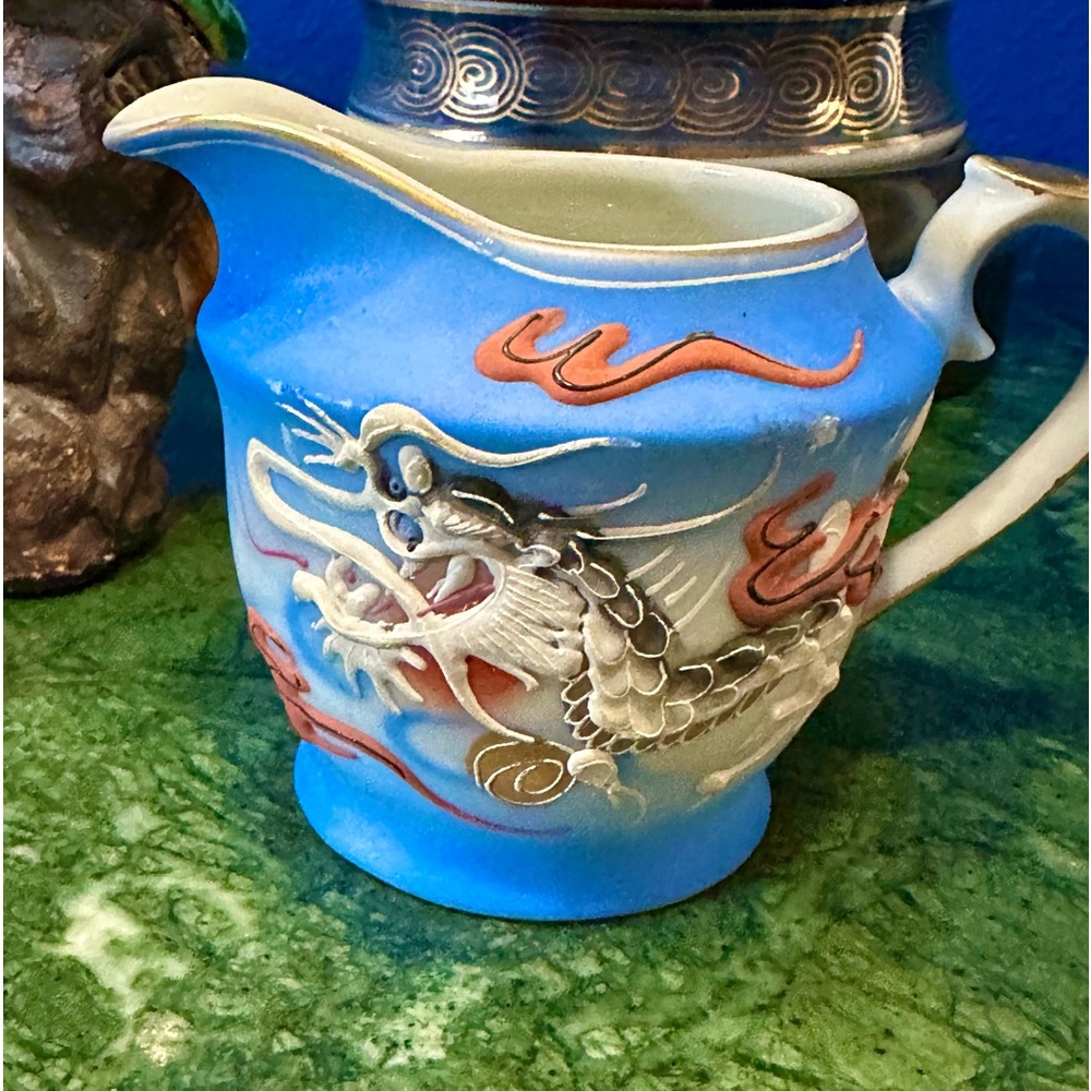 Betson Dragonware Moriage Japan Blue Dragon Creamer - Picture 2 of 8